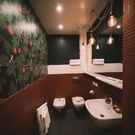 伯蒂科艾菲塔佳米尔il旅馆 招待所 *