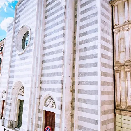 Il Portico 3* Специя