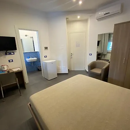 Il Portico 3* Специя